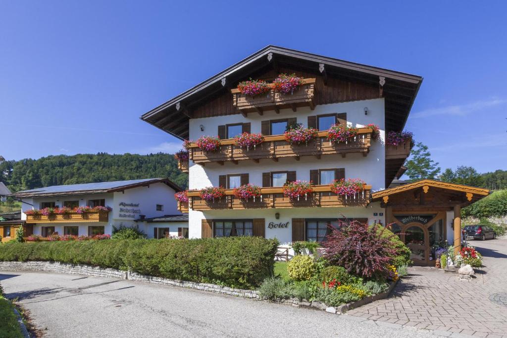 Alpenhotel Weiherbach - Hallenbad und Sauna - 2