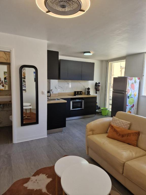 Studio Les Allées, LʼÎle-Rousse