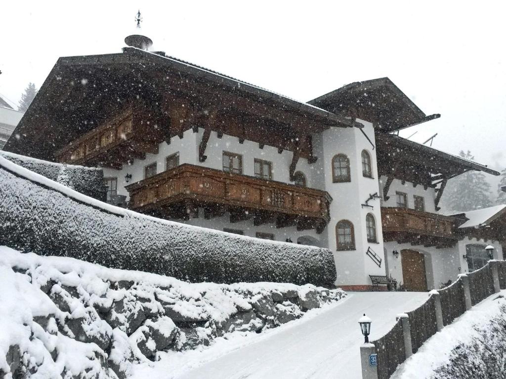 Hechenberger - 1