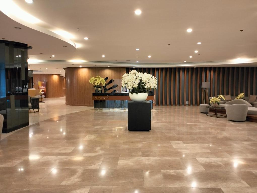 Ray's Staycation at Shore 2 Residences photo