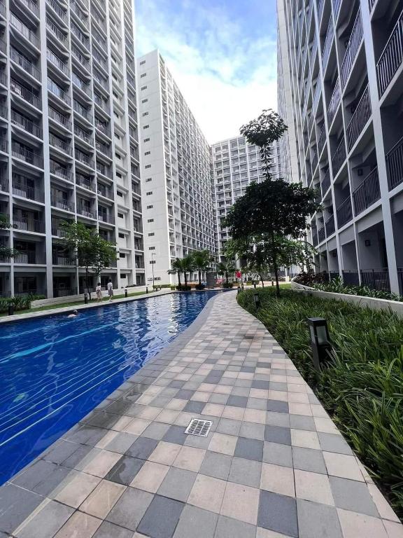 Ray's Staycation at Shore 2 Residences photo