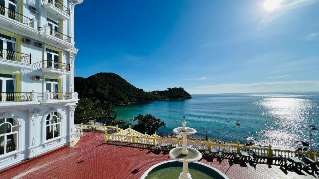 1. 카크 산 남 두..