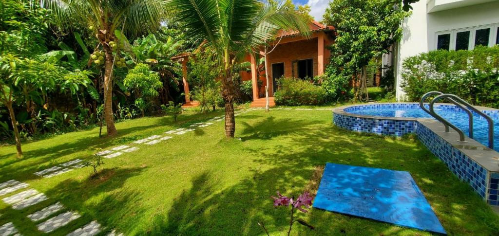 AnAn Boutique Bungalows with Private Kitchen