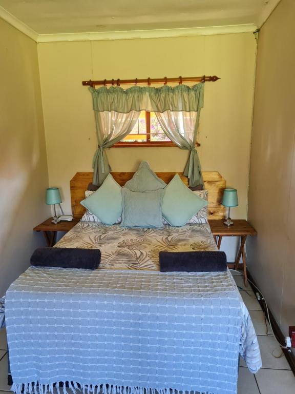 Swallowfield Cottage photo