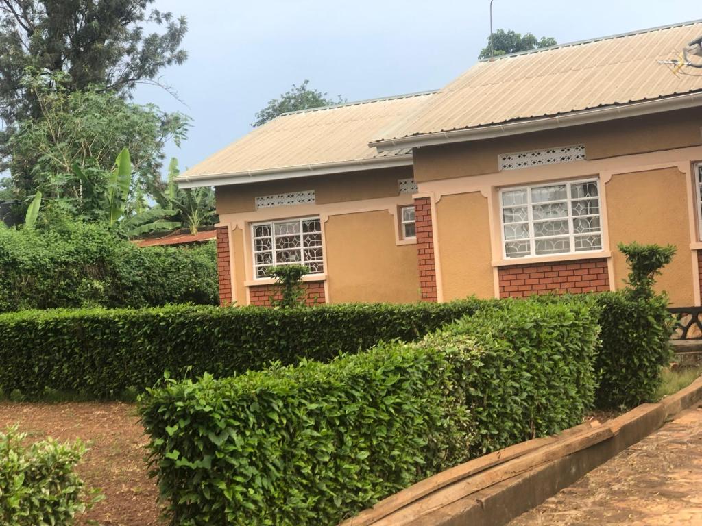Colonial Guest House- Mbale photo