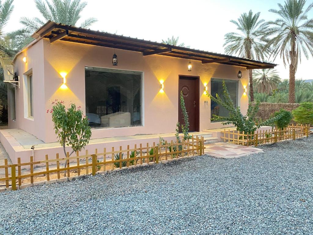 نزل الحياه الريفيه — Hotel in Al Ula