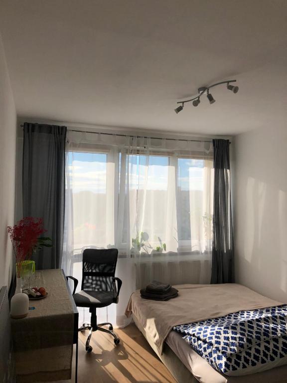 M&amp;B pokoj przy Rondzie Daszynskiego — Hotel in Warsaw