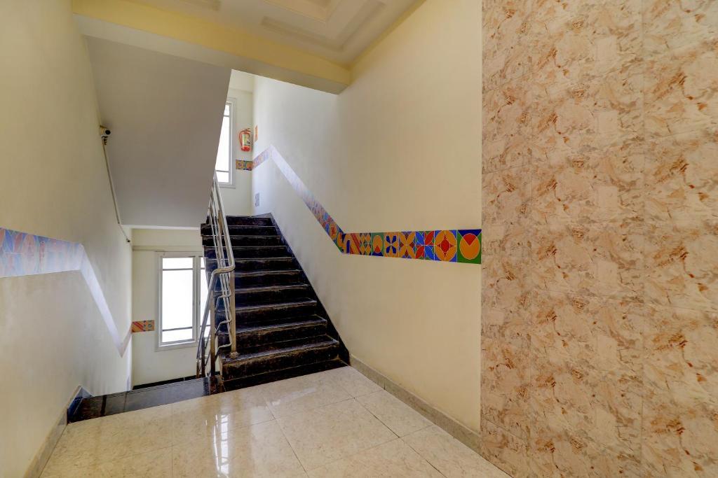 Hotel Atlas Stays Kukatpally Hyderabad photo