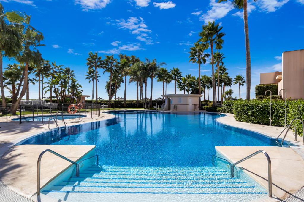 Beachfront Bahia La Plata by Costarentals- Ref M13 - 2