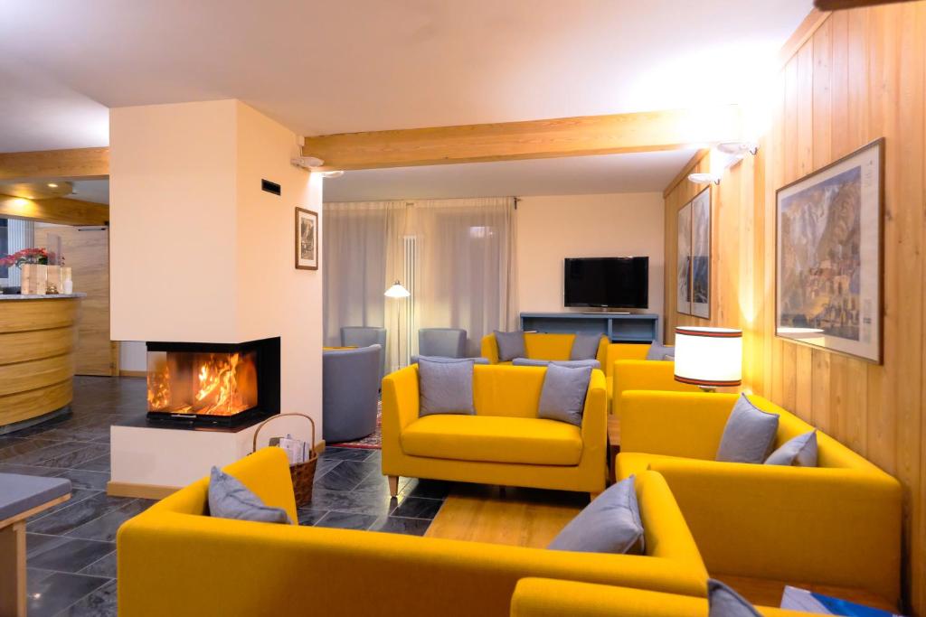 Hotel Aigle - 4