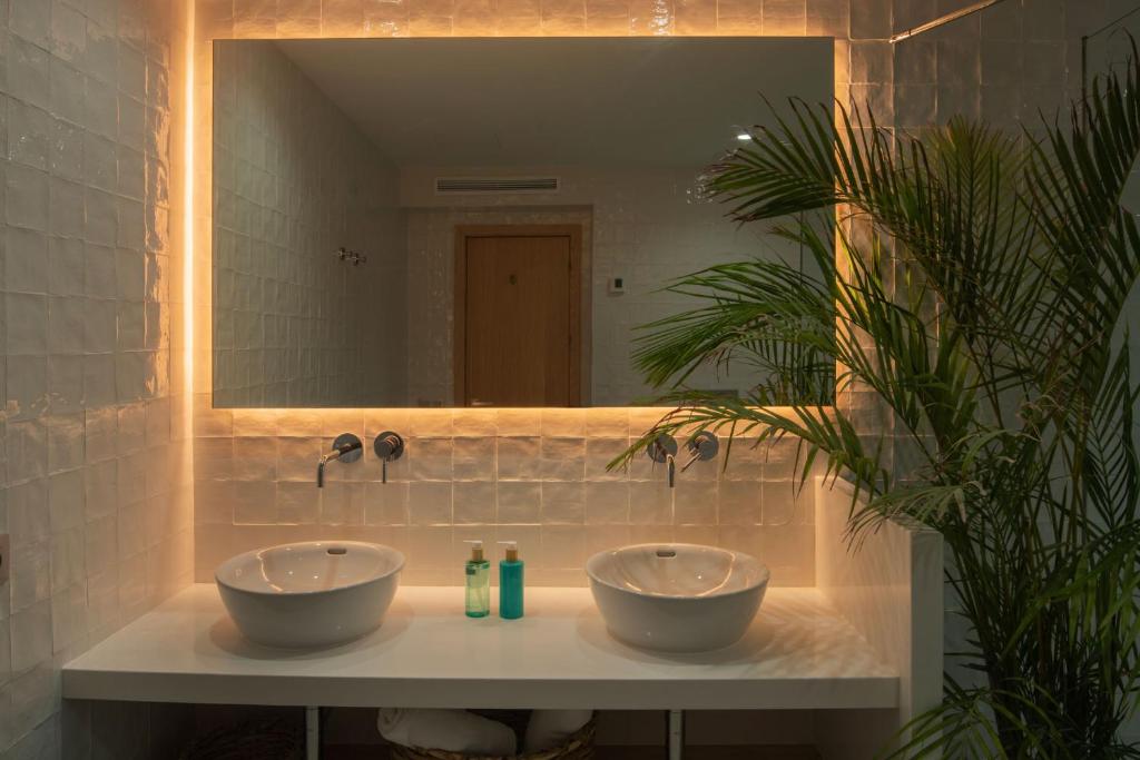 Barcarola Club — Hotel rooms in Puerto del Carmen, Canary Islands