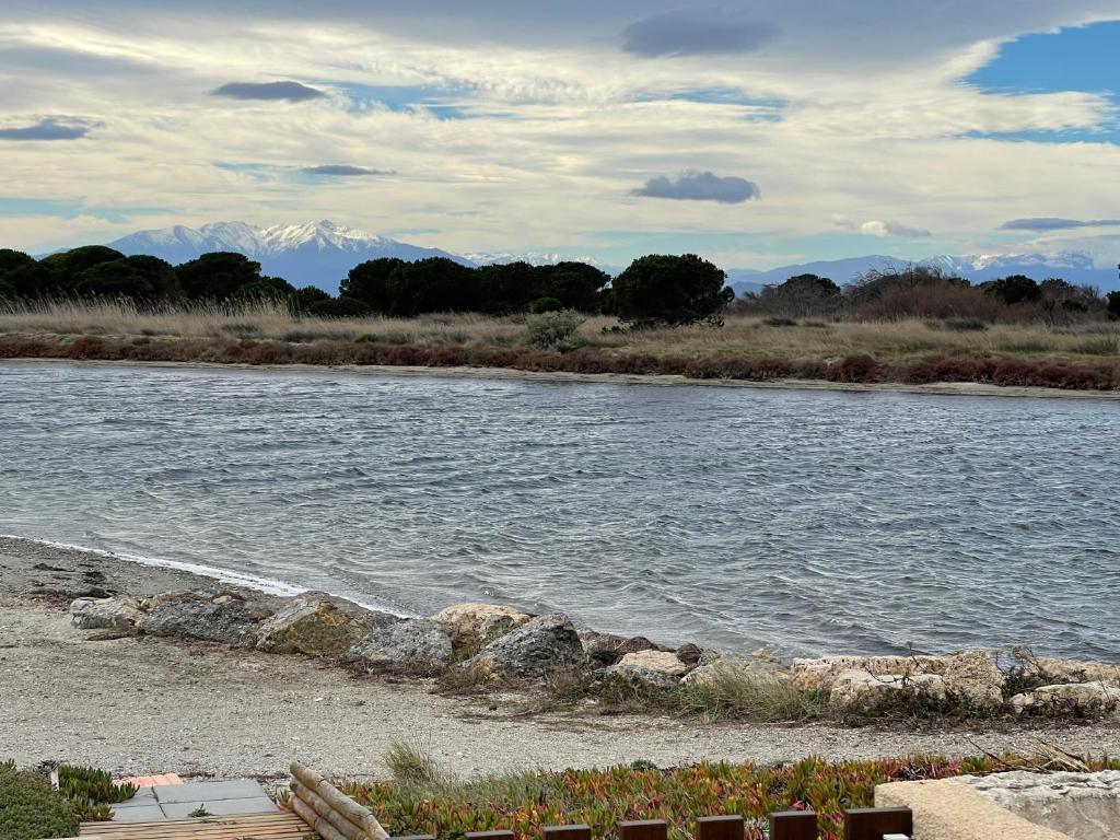 Villa - Port Leucate, pieds dans l’eau, 6 personnes  