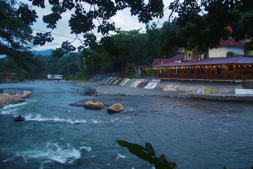 Wisma Leuser Sibayak 전경