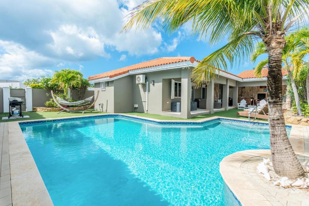 Casa Karlina, Palm-Eagle Beach