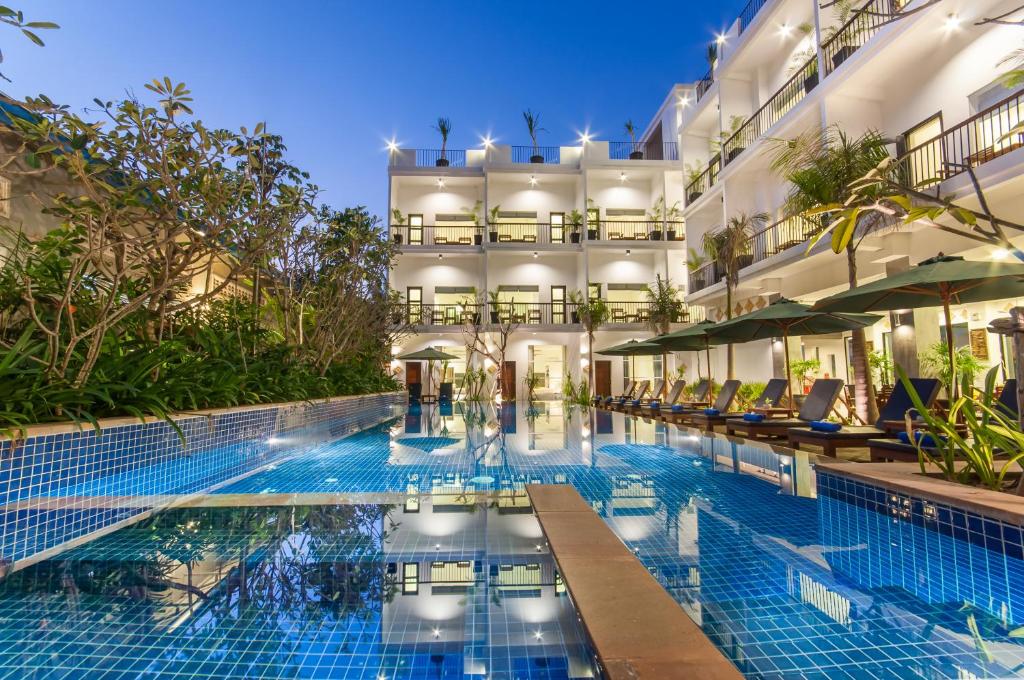 Landing Gold by Amatak, Siem Reap