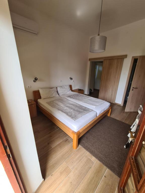 Studio Front, Portorož