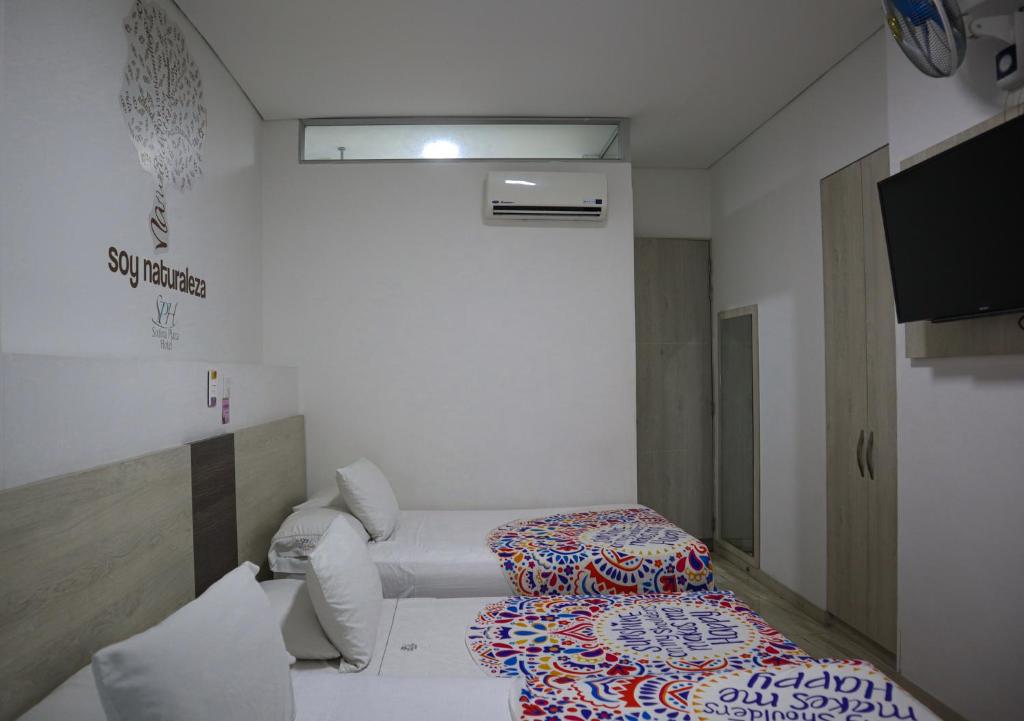 Sixtina Plaza Hotel photo