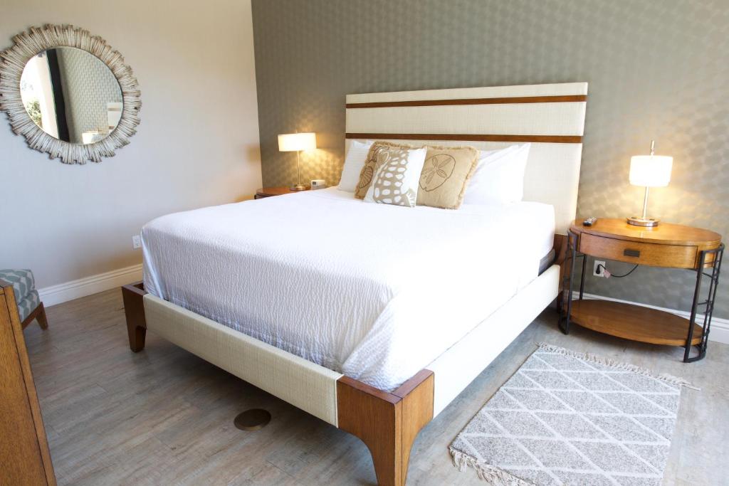 Inn By The Sea Hotel