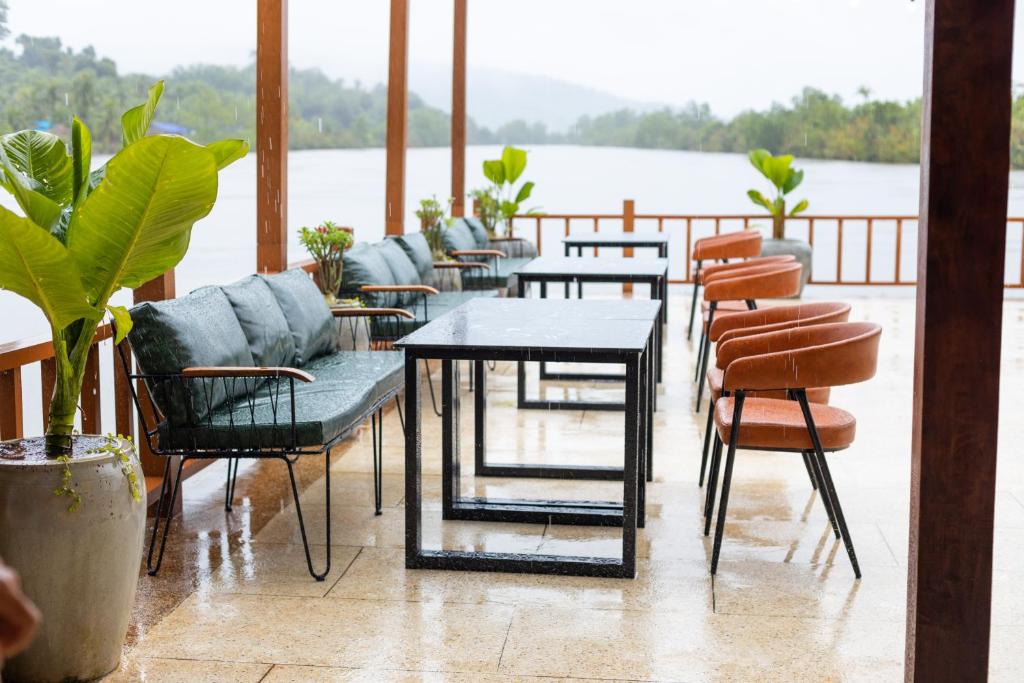 Restaurant, SS Villa & Resort in Koh Kong