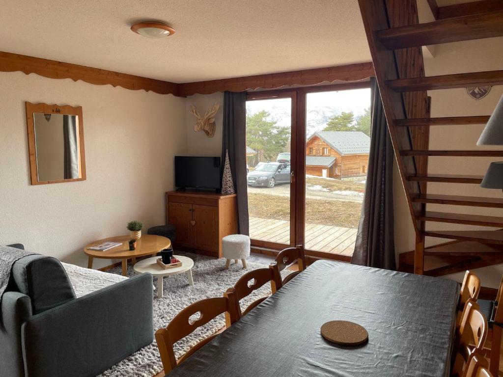 Chalet 3 Pièces, 8 Pers., Terrasse, Parking Gratuit - FR-1-504-641 - 5