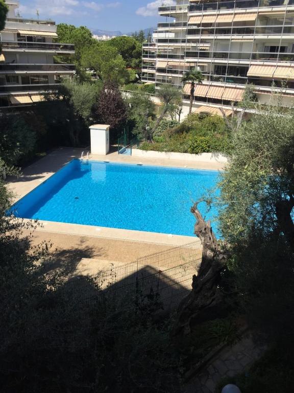 Nice 36 m with balcony and pool near beaches - 2
