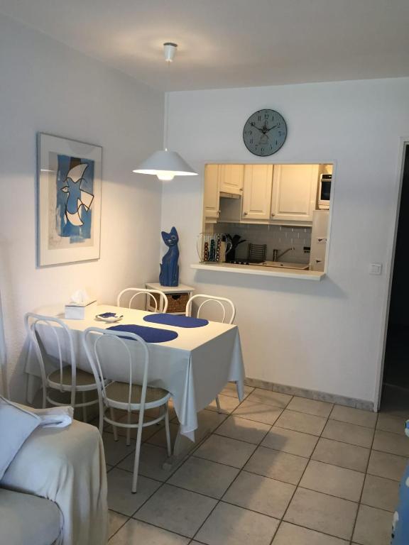 Nice 36 m with balcony and pool near beaches - 4