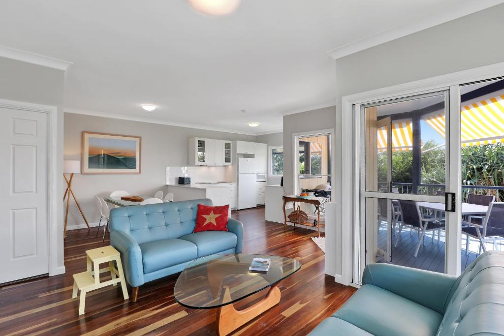 Cylinder View 10A Yarrong, Point Lookout