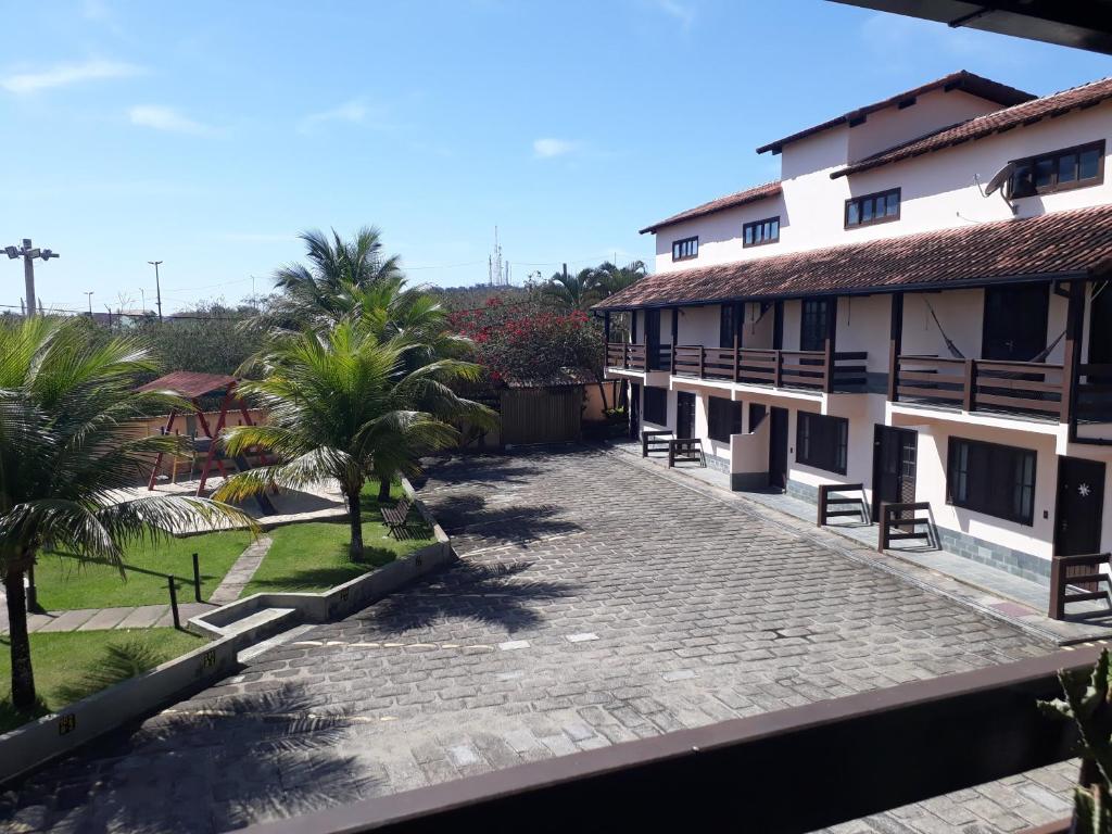 APARTAMENTO DUPLEX EM COND FECHADO -churrasqueira-parquinho-totó-quadra de areia