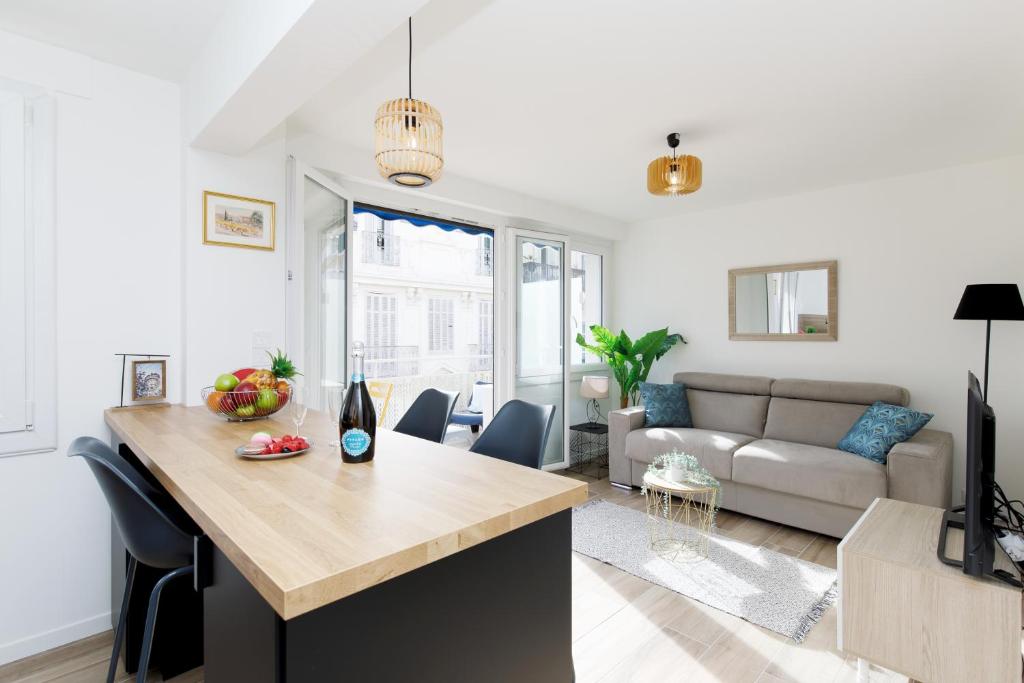 Palladium 148 YourHostHelper, Cannes