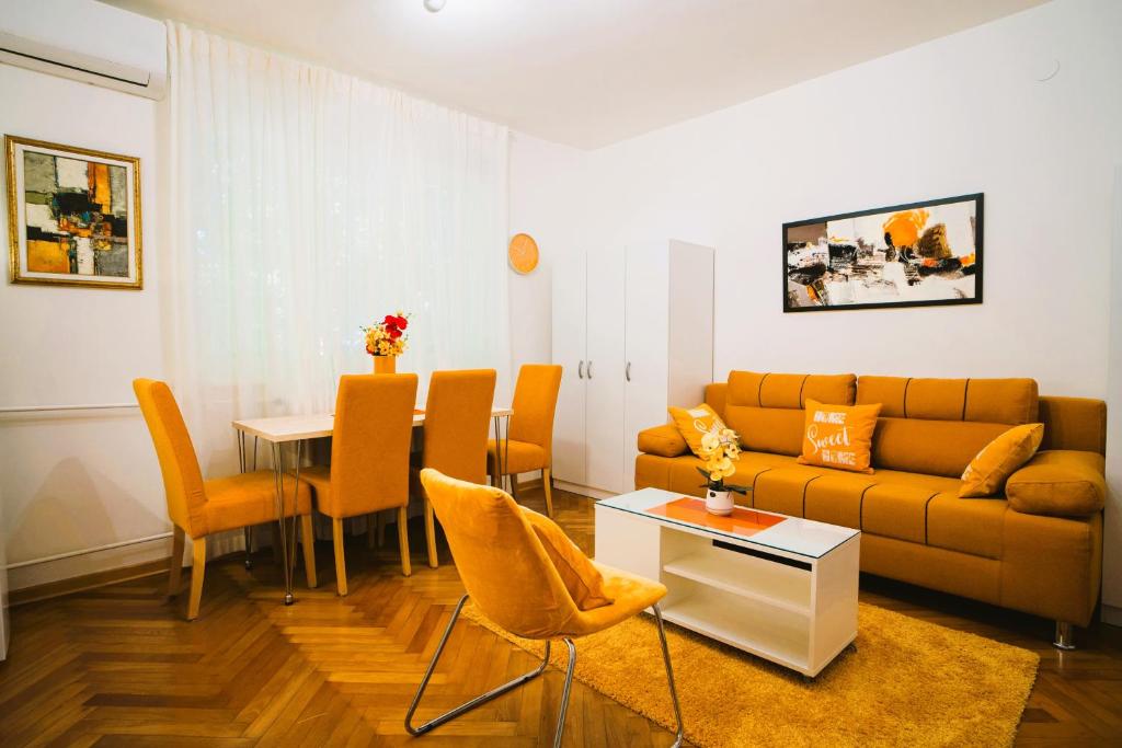 Golden Place Belgrade - 2