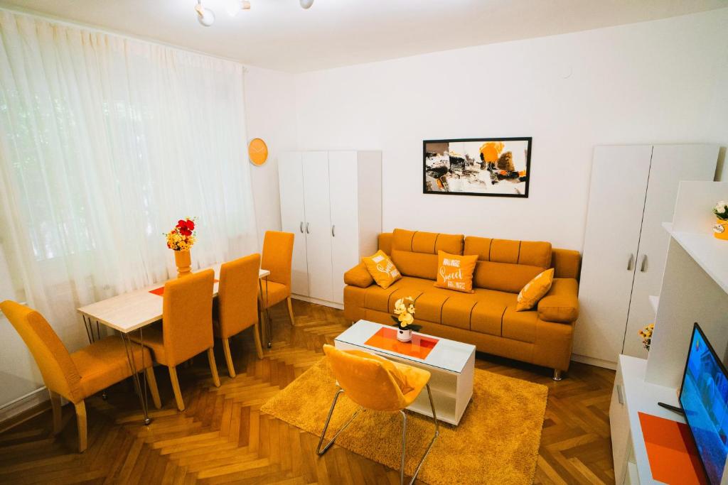 Golden Place Belgrade - 4