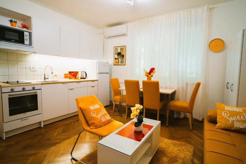 Golden Place Belgrade - 5