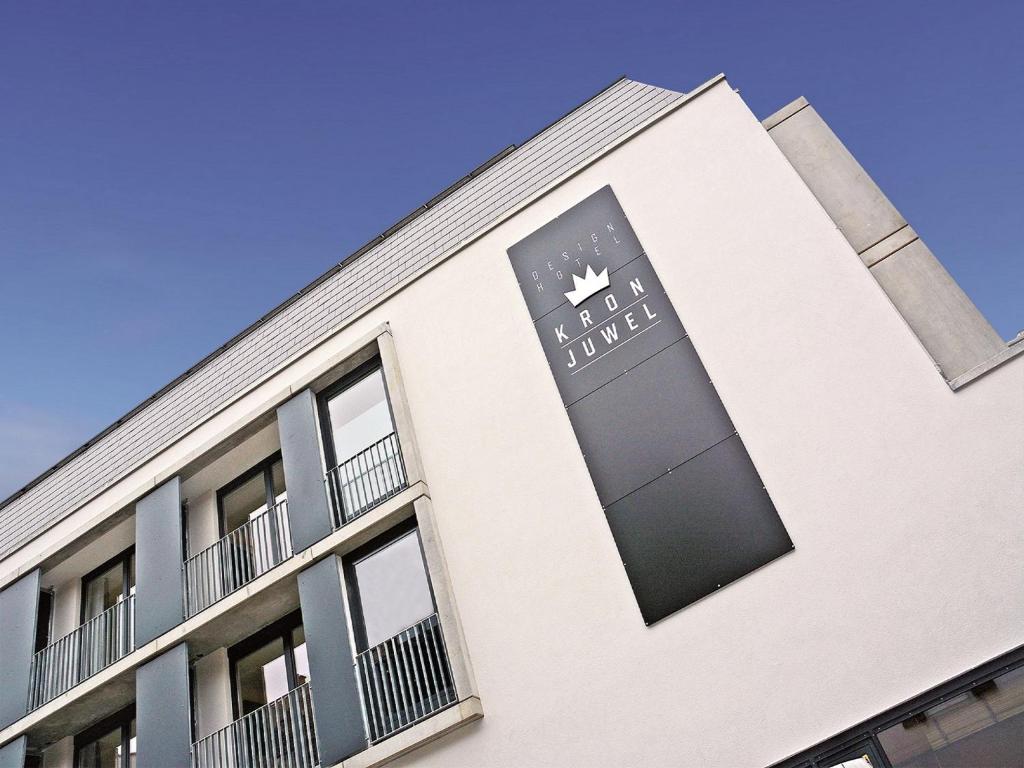 Designhotel Kronjuwel — Hotel in Waldkirch
