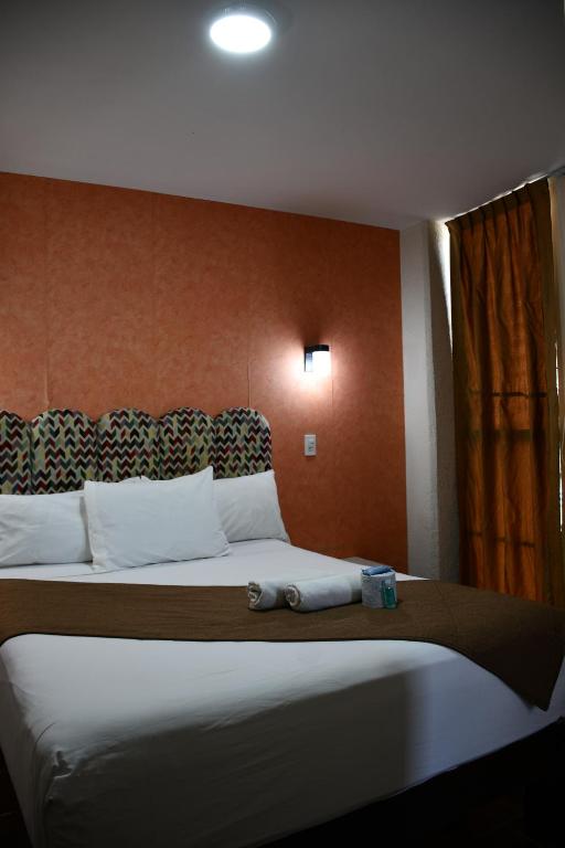 Hotel Flamingos photo
