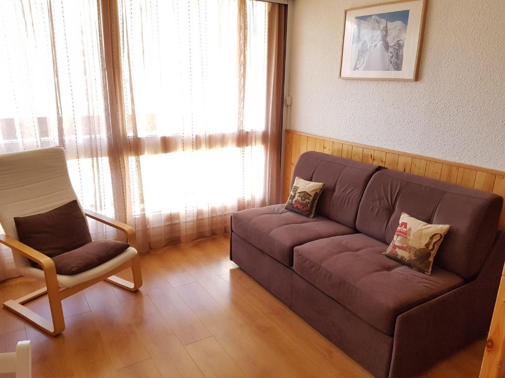 Confortable studio 3 pers. avec balcon sud et accès ski - FR-1-452-227 - 1