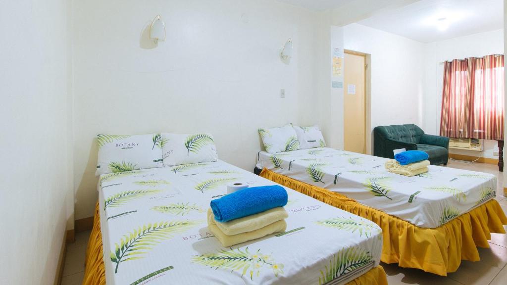 Golden Sunrise Hotel II photo