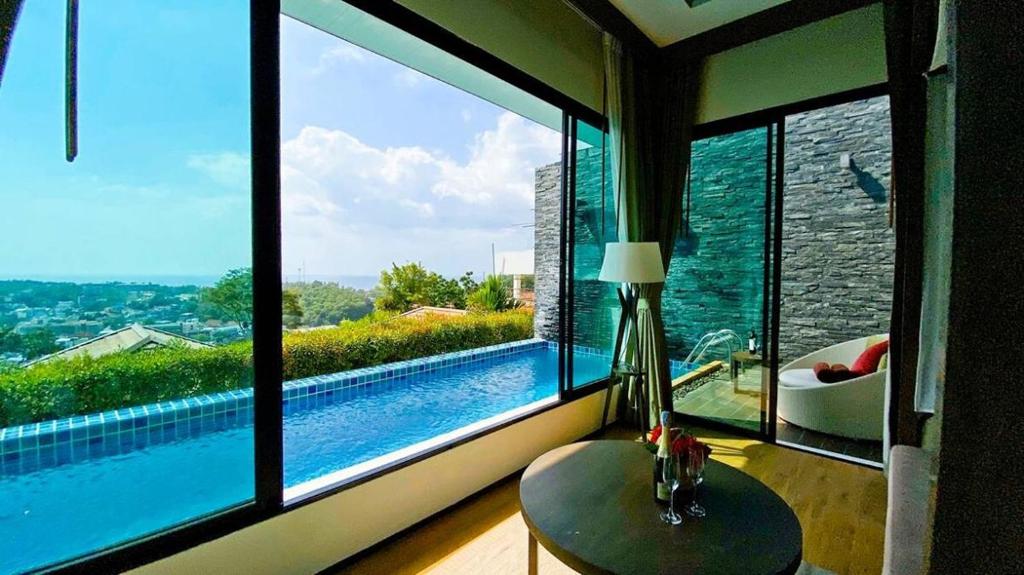 Silla Villa Kata Beach photo