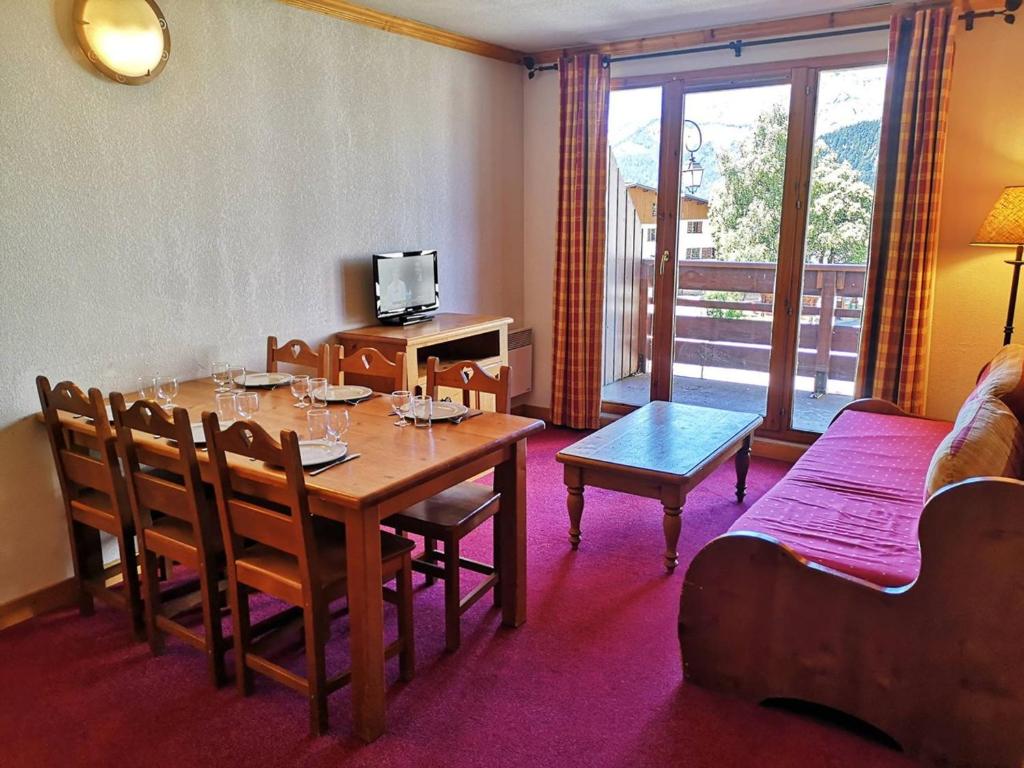 Appartement 2 pièces à Notre-Dame-de-Bellecombe avec balcon, piscine et parking - 1