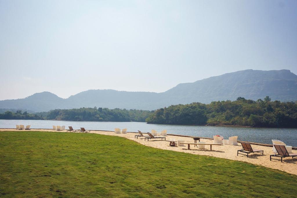 Surrounding environment