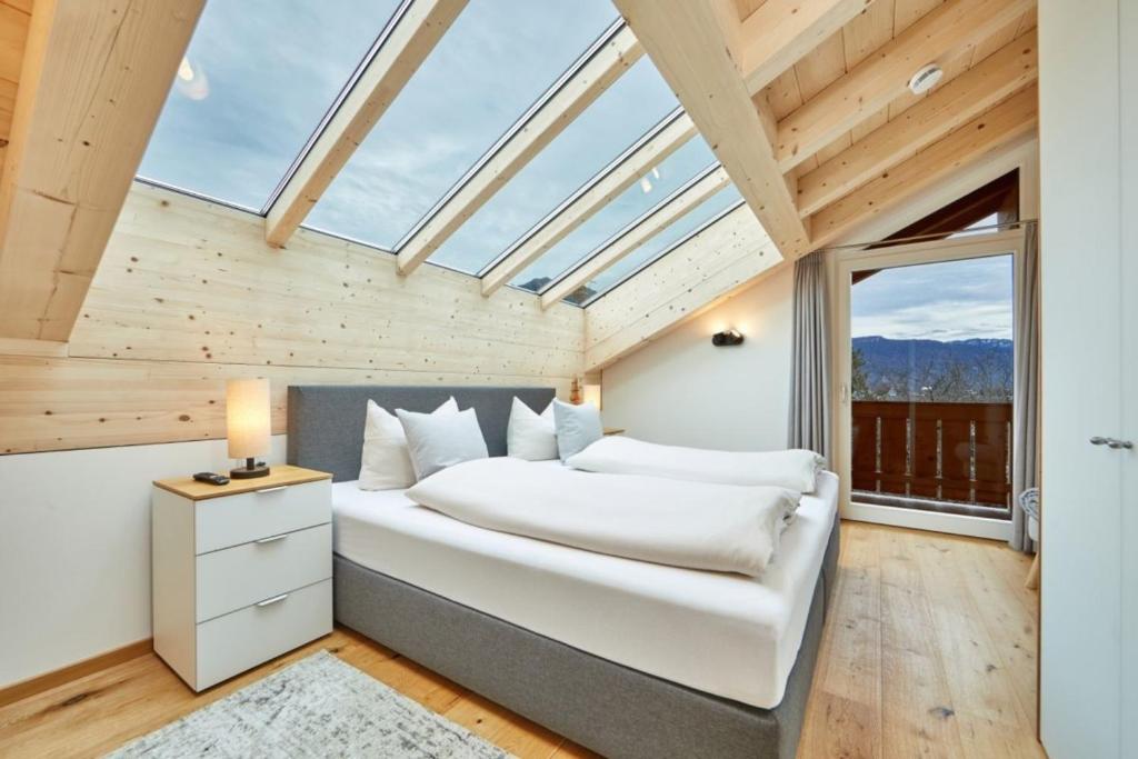 Haus Sterntaler Familie Stürzer DG, Apartment Garmisch Partenkirchen