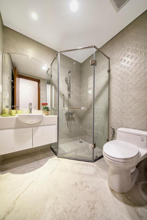 Luxury Vinhomes Central Park (Cozy Apartment) photo
