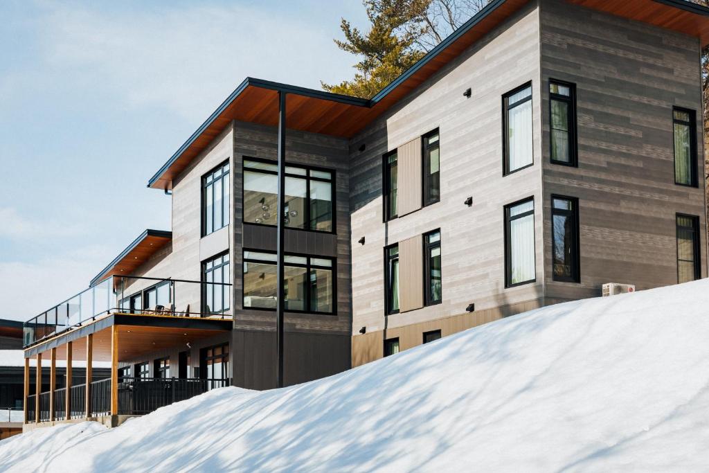 Auberge de la Montagne Coupee photo