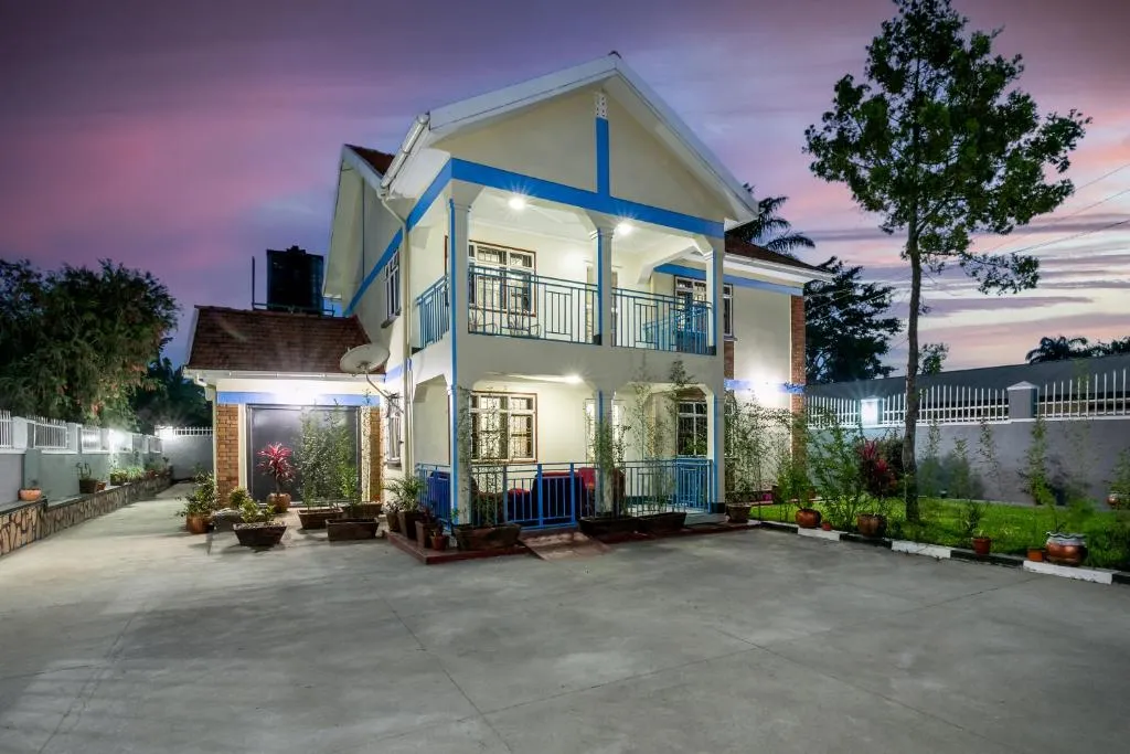 Gorilla Neighbour Guest House, hotel in Entebbe