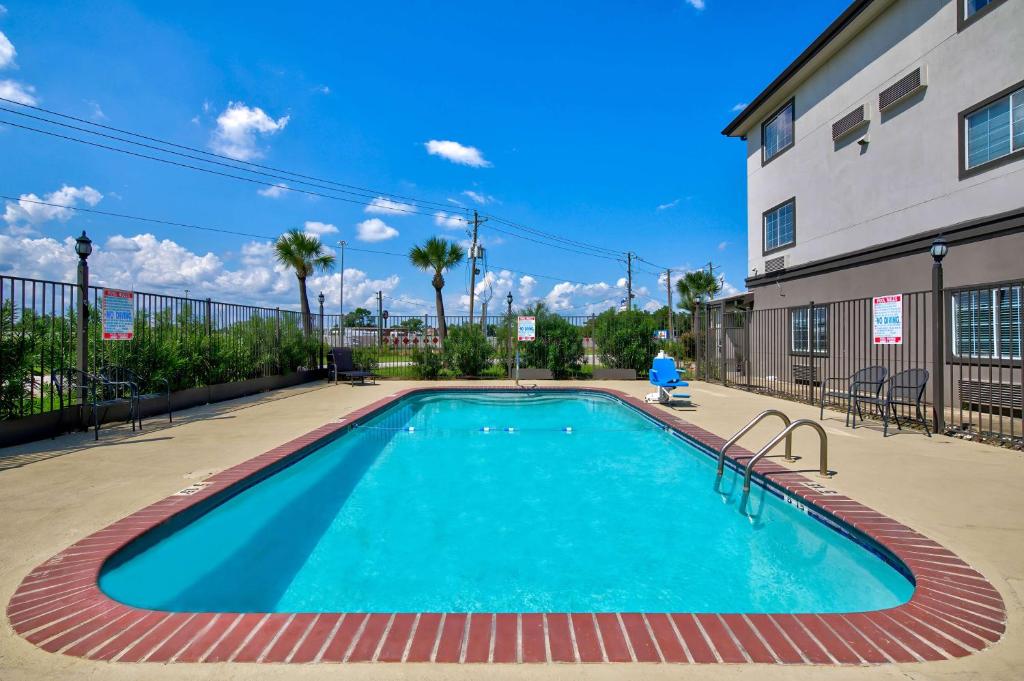 Studio 6-Sulphur, LA — Hotel in Sulphur (LA)