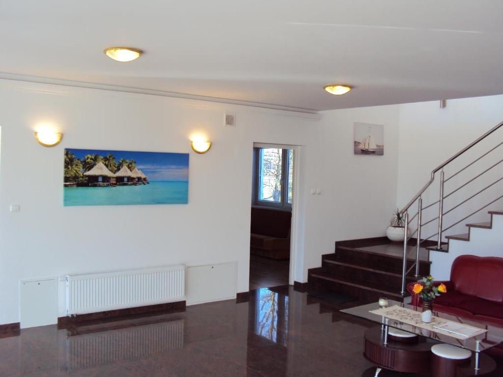 Eugen Apartments photo