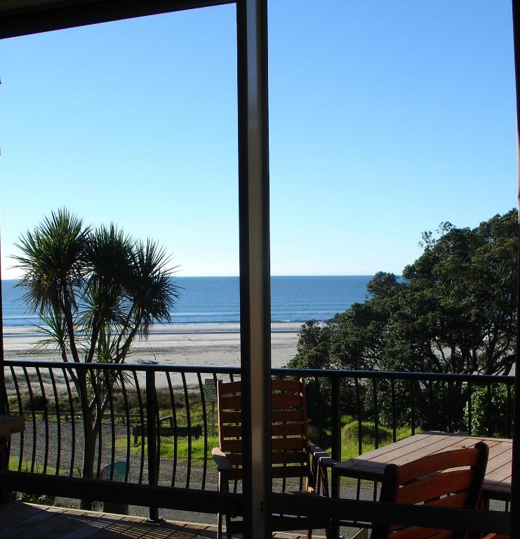 Ohiwa Beach Apartments/ Motel photo