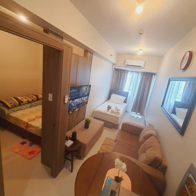 SMDC Coast Residences Lovely Fully-furnished 1 BR Condo with pool — Hotel in Manila