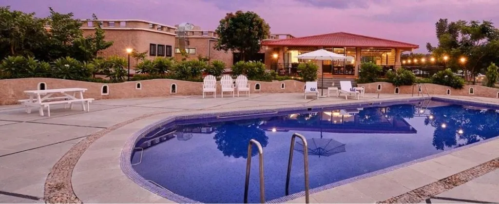 Sterling Kanha, hotel in Kānha
