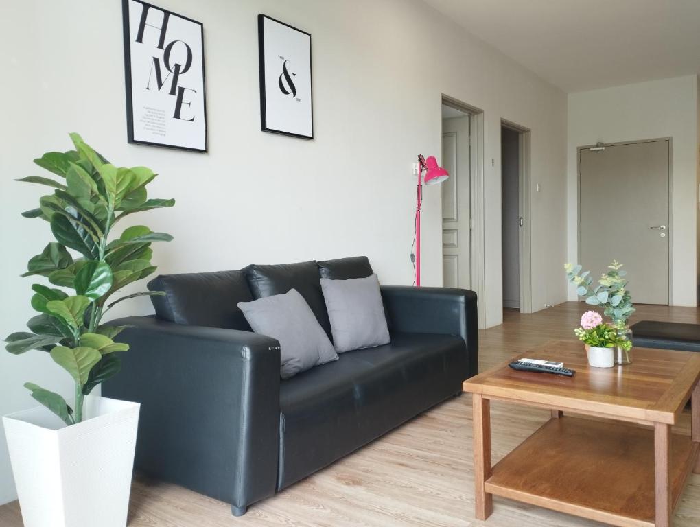 Urban@One Homestay.8 Pax-Free Wifi & Washer 3 Room photo