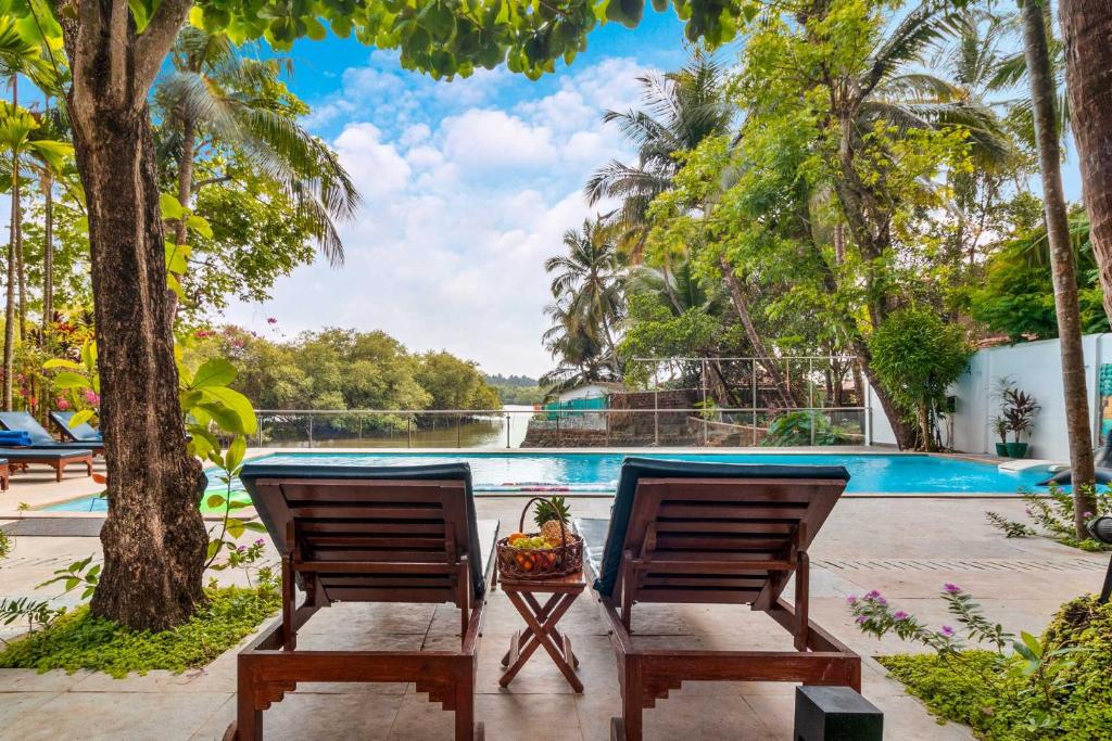 StayVista at Casa Saipem photo